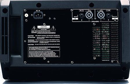 MESA DE MEZCLAS AUTOAMPLIFICADA YAMAHA EMX 212S