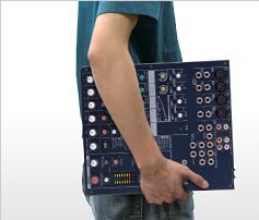 MESA DE MEZCLAS ANALÓGICA YAMAHA MG82CX