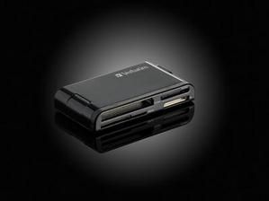 Lector universal de tarjetas de memoria Verbatim Negro, externo, USB 2.0