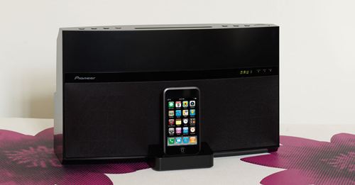 Sistema Pioneer XW-NAV1K-K todo en uno (DVD/CD/USB) con conexión para iPod /iPhone Color Negro - 1019432