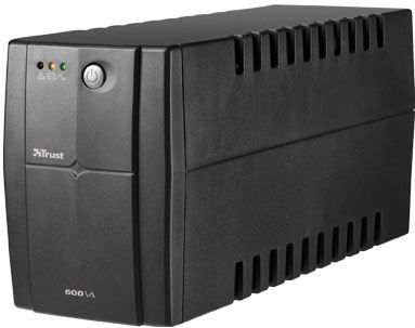 600VA UPS -17681- Tomas protegidas contra sobrecarga y función AVR.