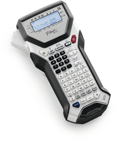 Rotuladora electrónica profesional de Etiquetas y Tickets térmica Brother PT-2470 - Compacta, ancho máximo 24 mm, impresión en 7 lineas, teclas ABCD, corte manual