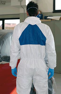 3M MONO DE PROTECCION DE MATERIAL MUY LIGERO Y TRANSPIRABLE CON CAPUCHA, PUÑOS Y CREMALLERA TALLA M. REF.4520M / 3M-153173