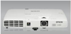 Proyector EPSON V11H478040LA te ofrece el EB-1761W, un equipo concebido para facilitar tus presentaciones profesionales portátiles. Ligero, fácil de transportar y con funciones avanzadas