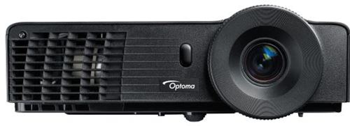 Optoma DX229 dispondrás de tu mejor aliado para realizar presentaciones o disfrutar de tus películas. Su peso de 2,2 Kg te permite llevarlo allí donde lo necesítes